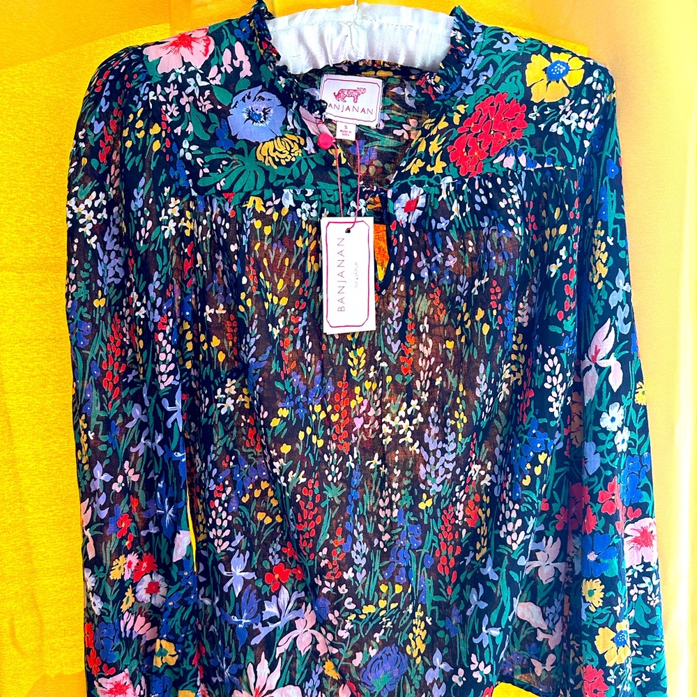 Banjanan Dawn Chorus black blouse NWT, size small